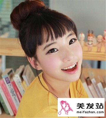 女生小清新韩式花苞头扎发发型 脱颖而出的少女系列发型